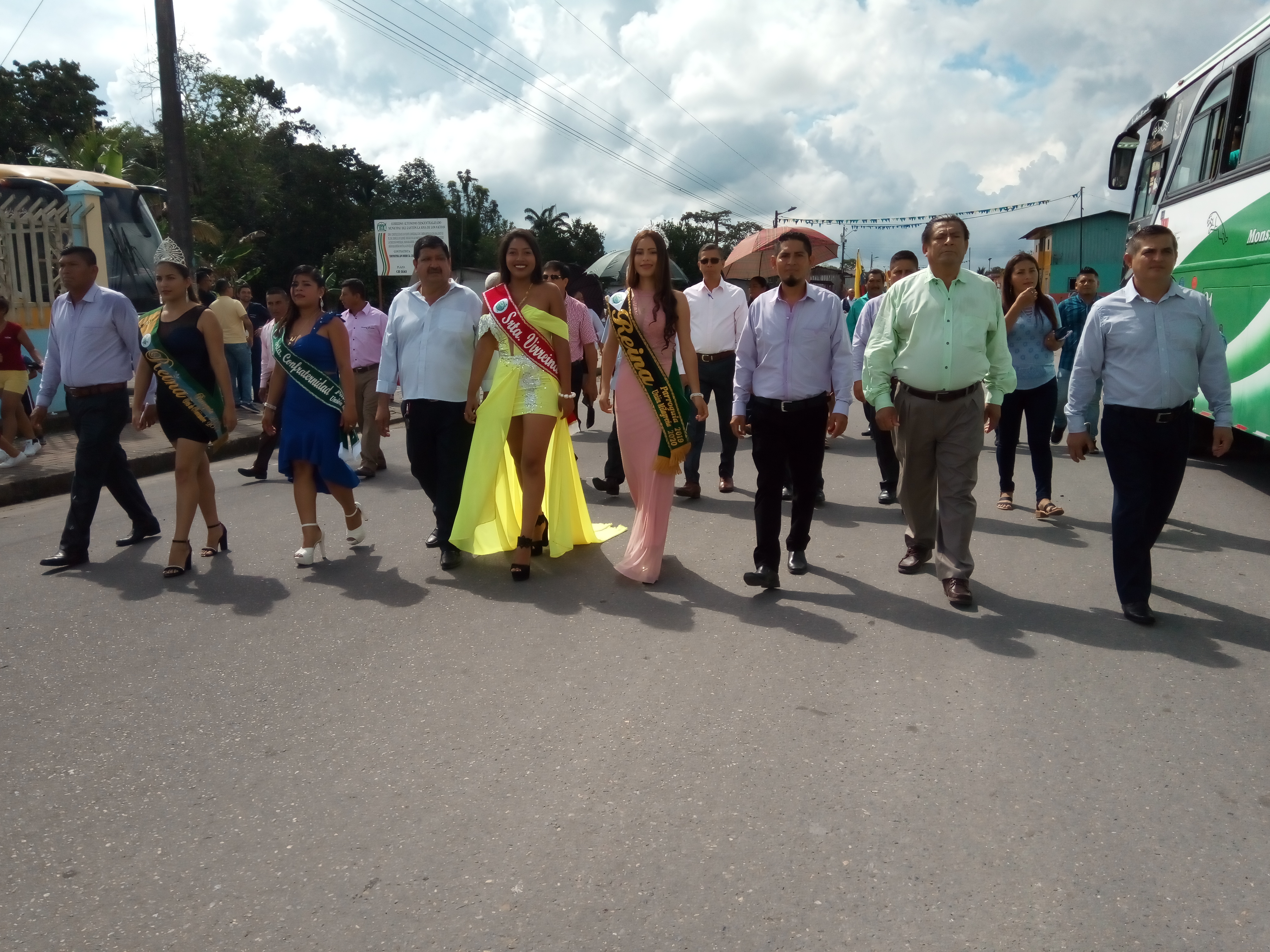 DESFILE CÍVICO Y CIERRE DE EVENTOS CULTURALES UNIÓN MILAGREÑA 2019